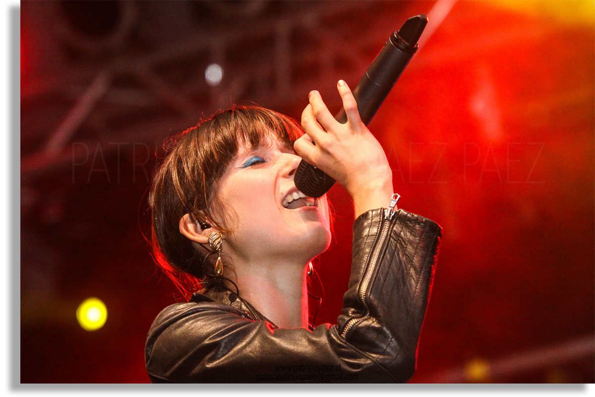 francisca-valenzuela-musico-concierto-cantante-evento-chile
