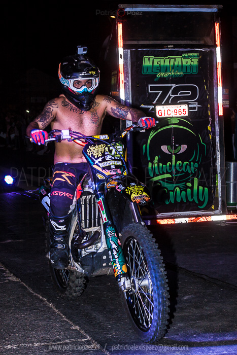 maravilla-aravena-motocross-moto-pirueta-motoquero-chile